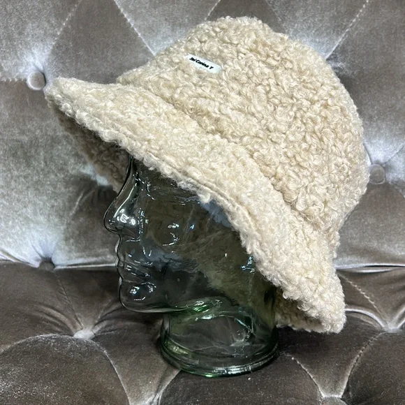 Sei carina Y Buckethat Sei Carina Y Logo Bucket Hat ✔️Double-sided women  main image 2